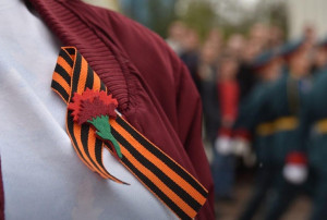 Георгиевская ленточка – один из главных символов Дня Победы Георгиевская ленточка – один из главных символов Дня Победы.